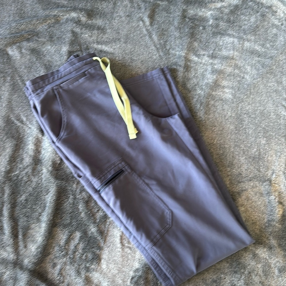 Figs space navy Yola scrub bottoms